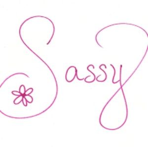 Meet your Posher, Marqueta